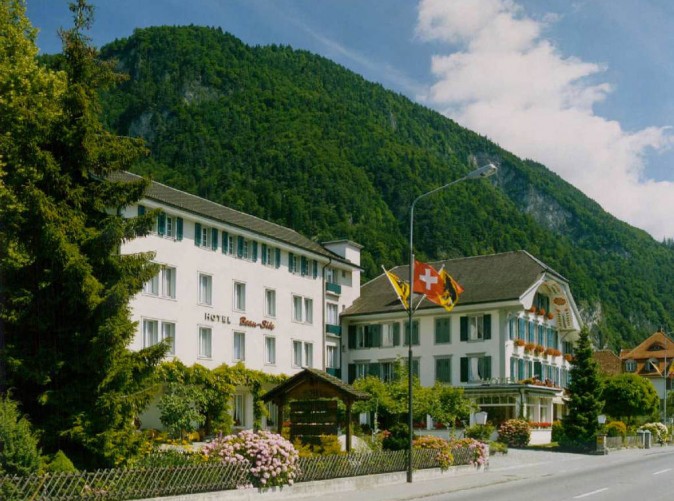 2_Interlaken_Beausite_Aussenansicht (1)